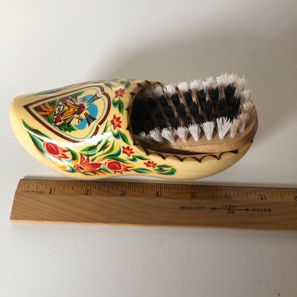 Decorative Dutch Delft Wooden Shoe Brush Holder and Brush Holland Floral Design - Picture 6 of 7